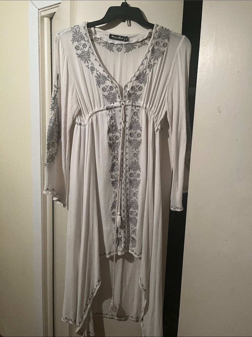 Boho White Long-Sleeve Midi Dress with Gray Floral Embroidery